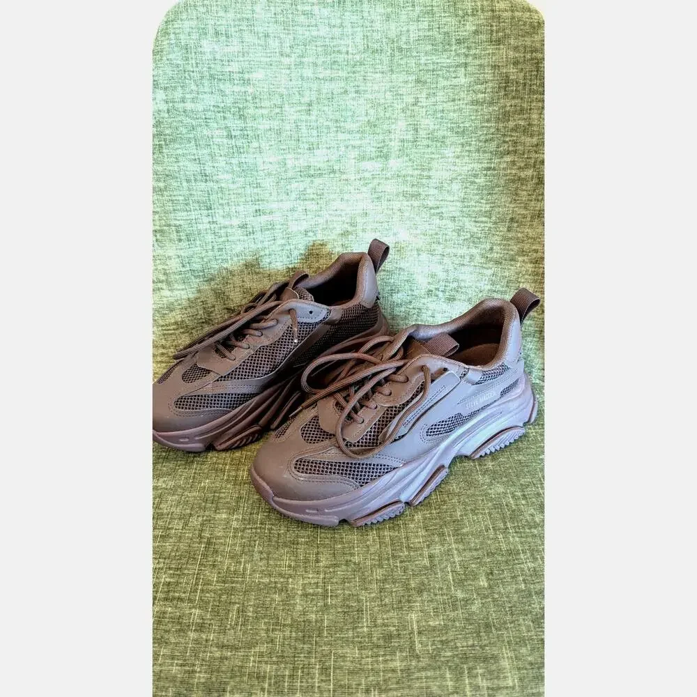 Steve Madden Possession Sneakers, size 9 (US)